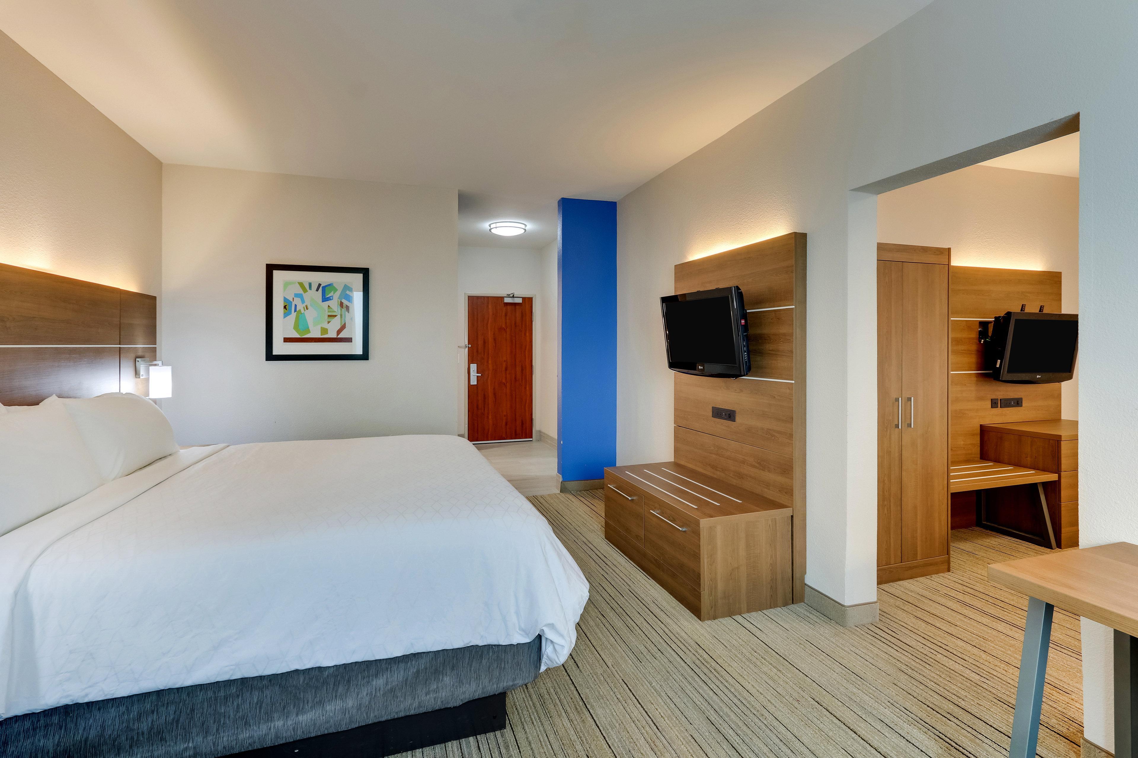 Holiday Inn Express & Suites Waxahachie By Ihg Exterior photo